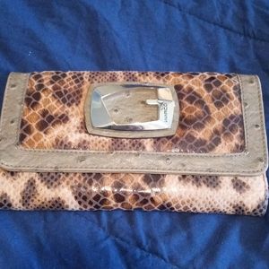 Guess wallet
